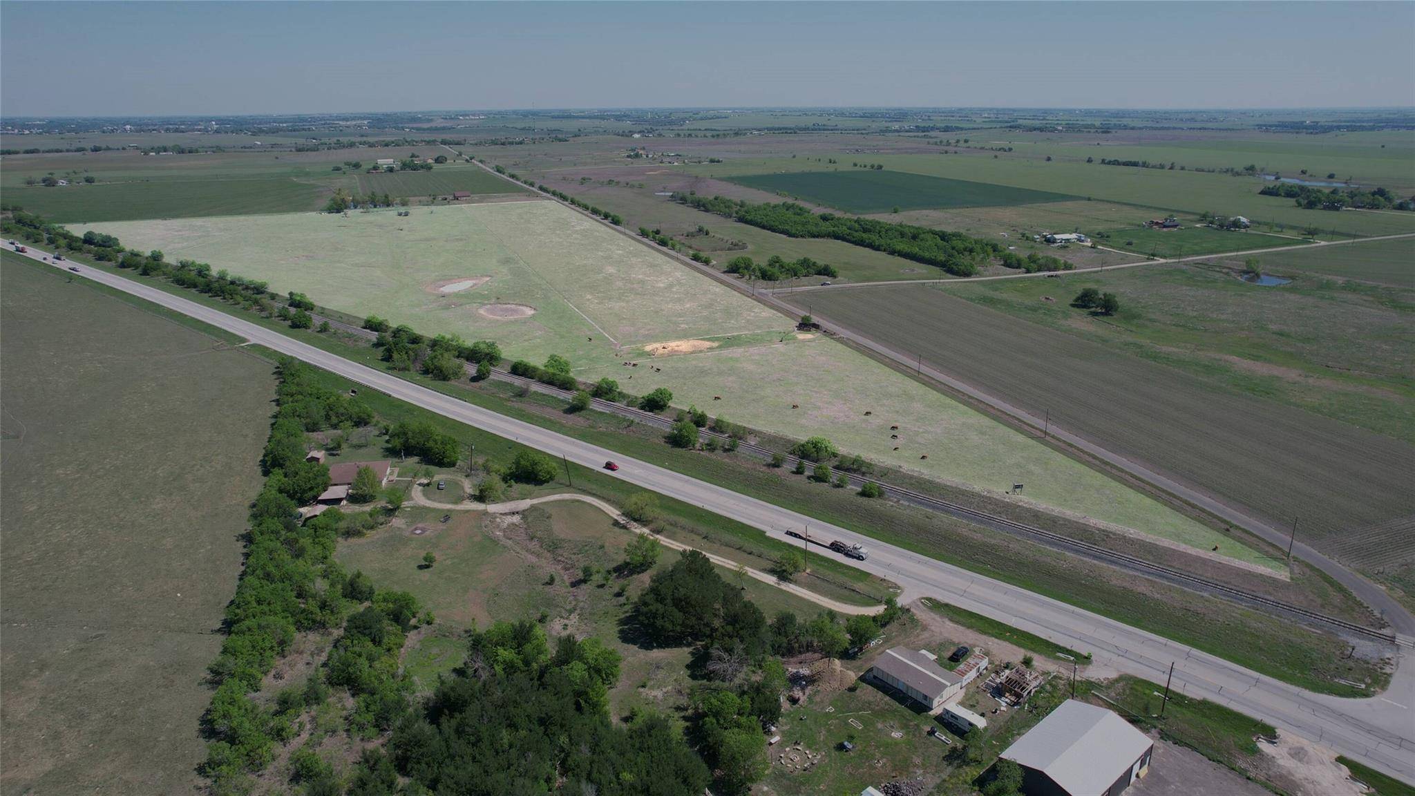 452 Tx-95 RDS, Taylor, TX 76574