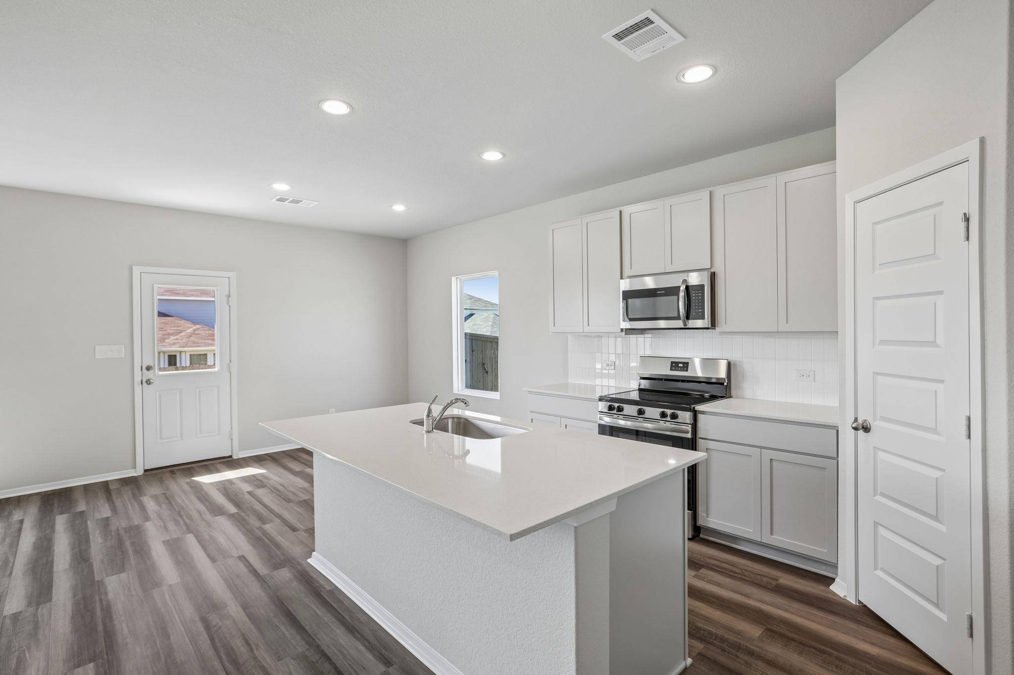 13517 Stocksbridge DR, Pflugerville, TX 78660