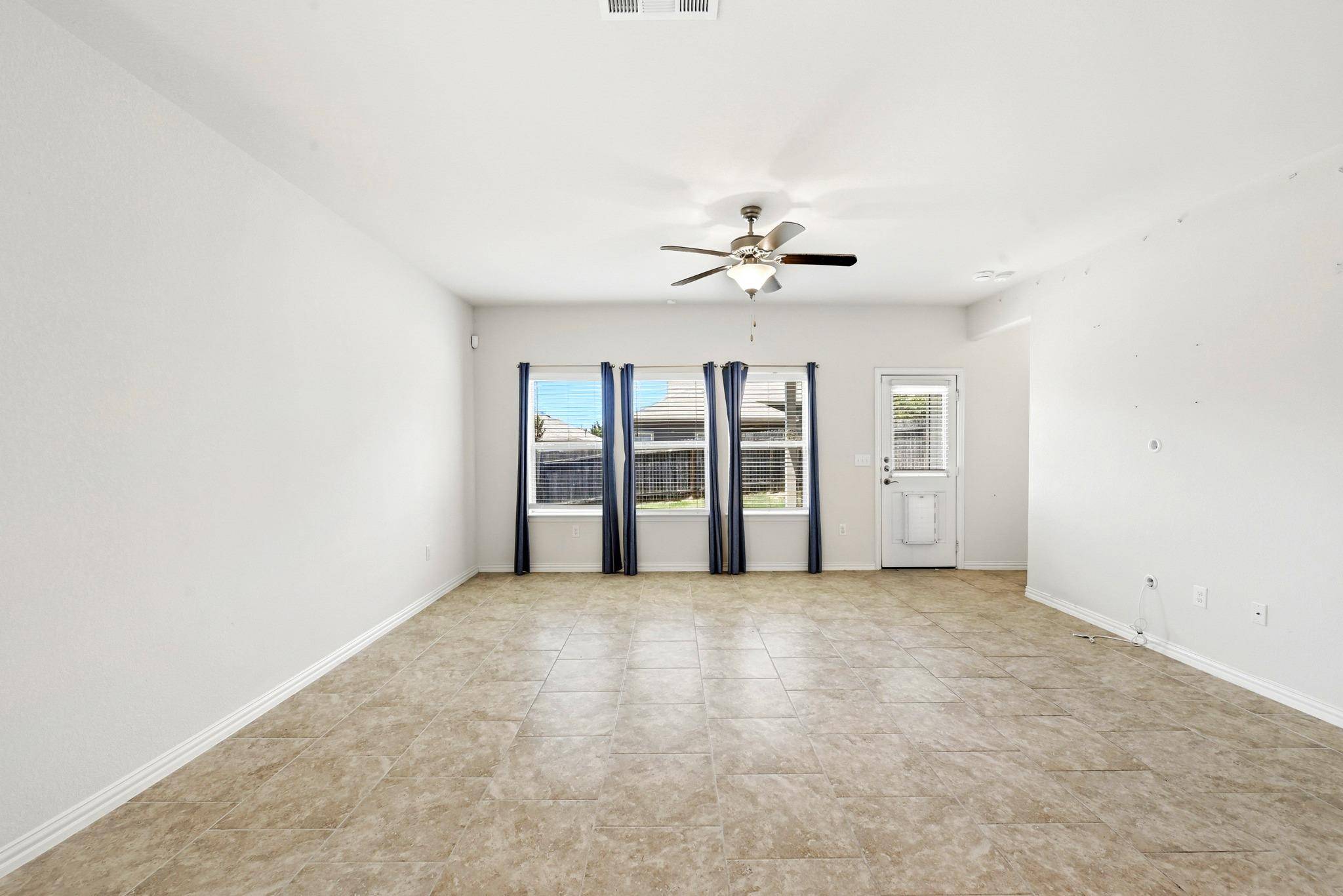 10240 Crescendo LN, Austin, TX 78747
