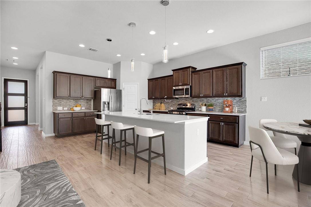 4166 Kingsley Ave, Round Rock, TX 78681