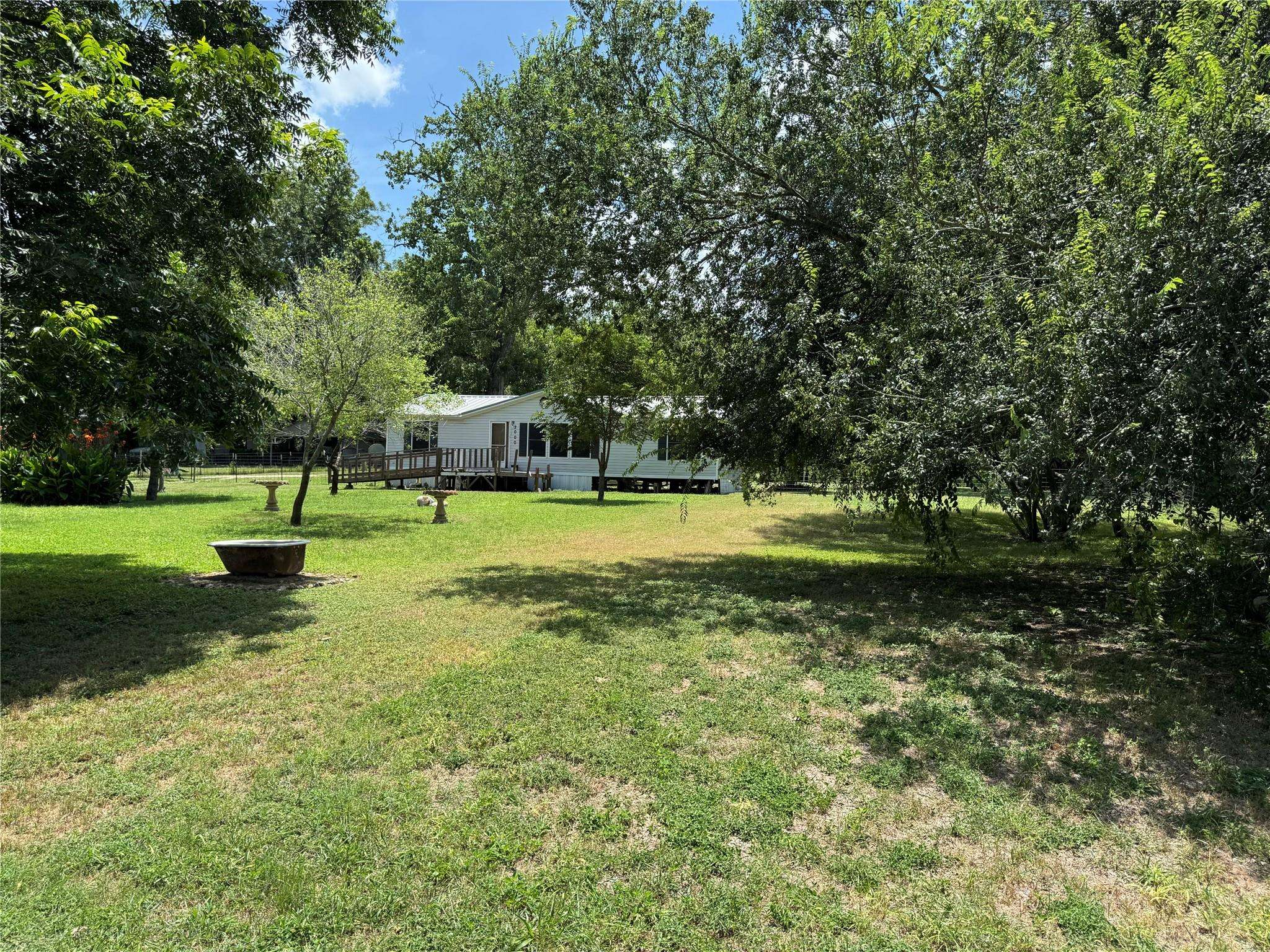 2000 Citation DR, Del Valle, TX 78617