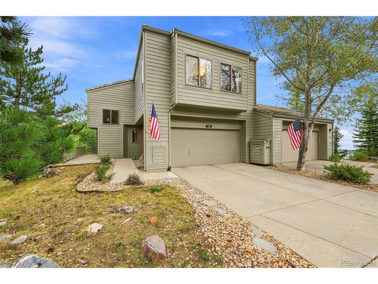 786 Chimney Creek #B, Golden, CO 80401