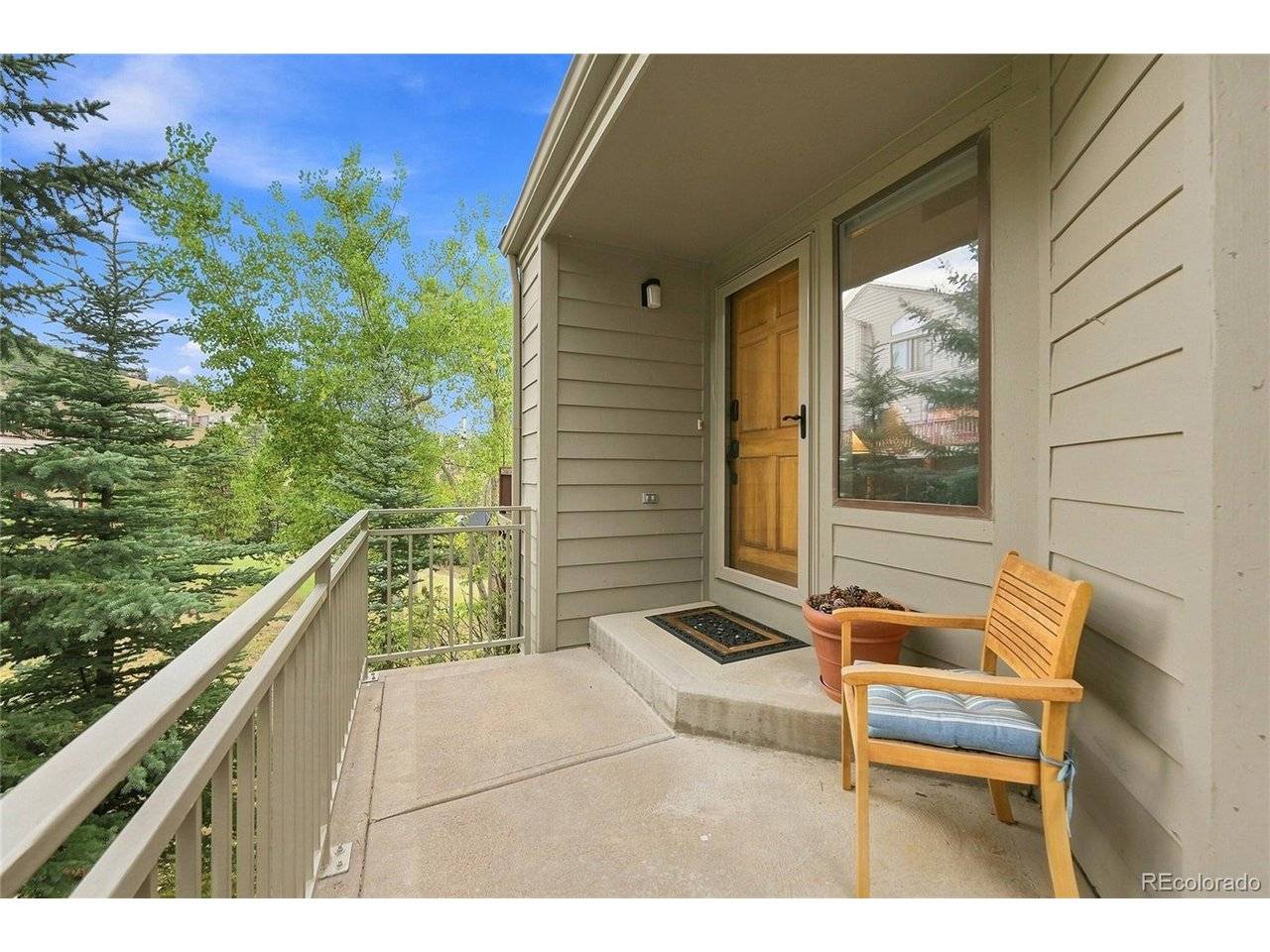 786 Chimney Creek #B, Golden, CO 80401