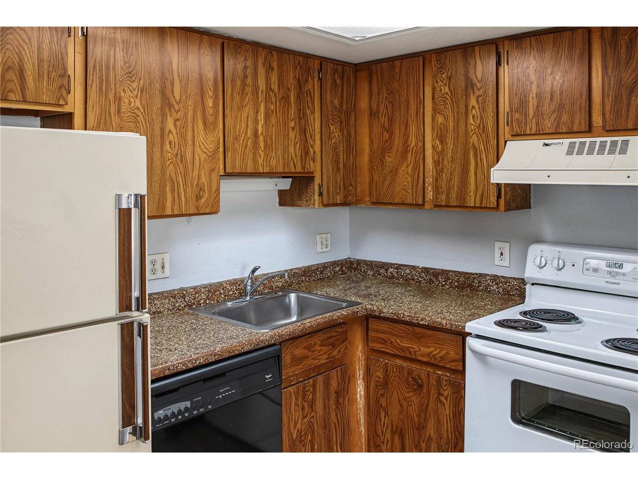 17074 E Tennessee #211, Aurora, CO 80017
