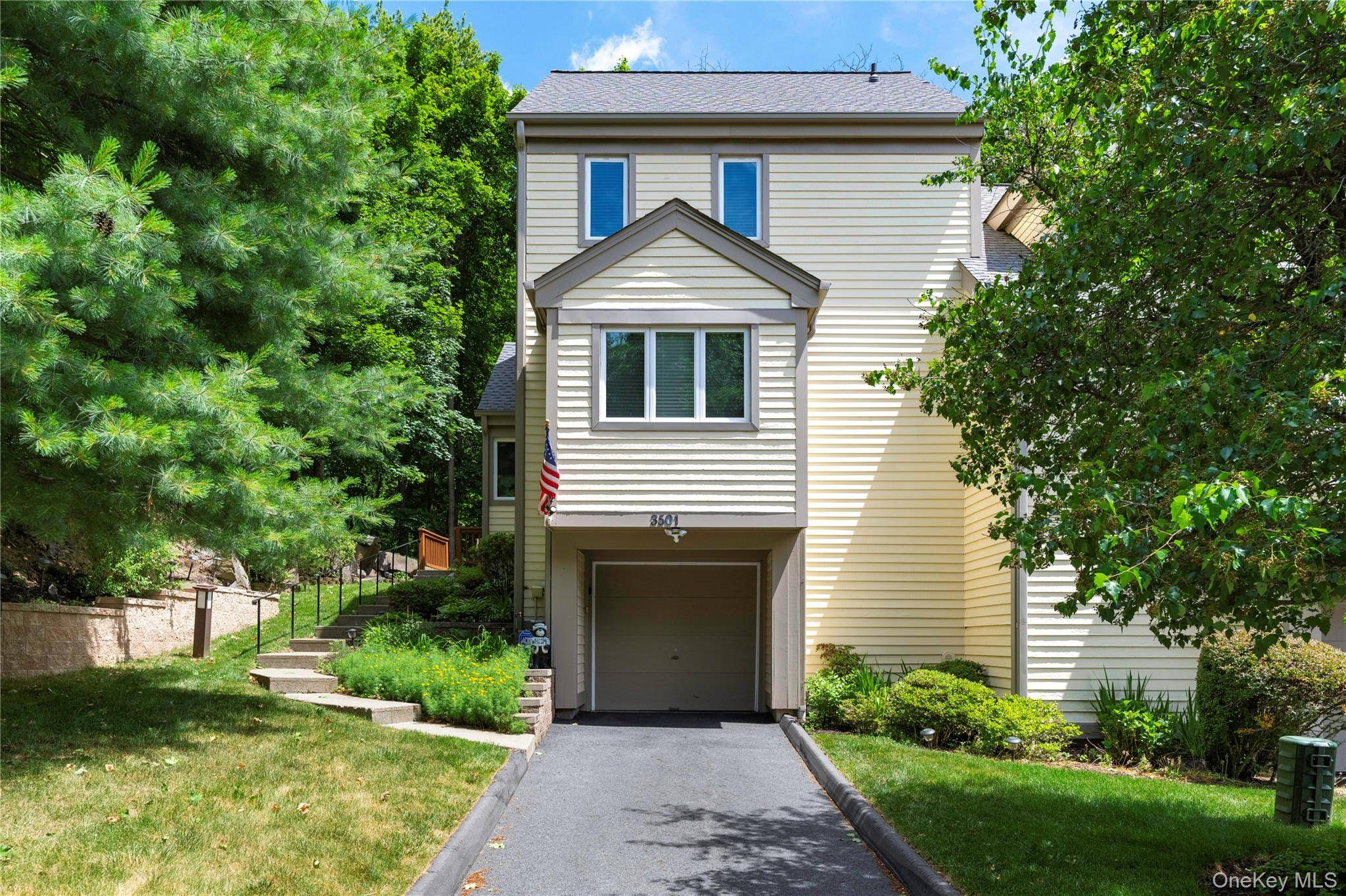 3501 Homestead CT, Peekskill, NY 10566
