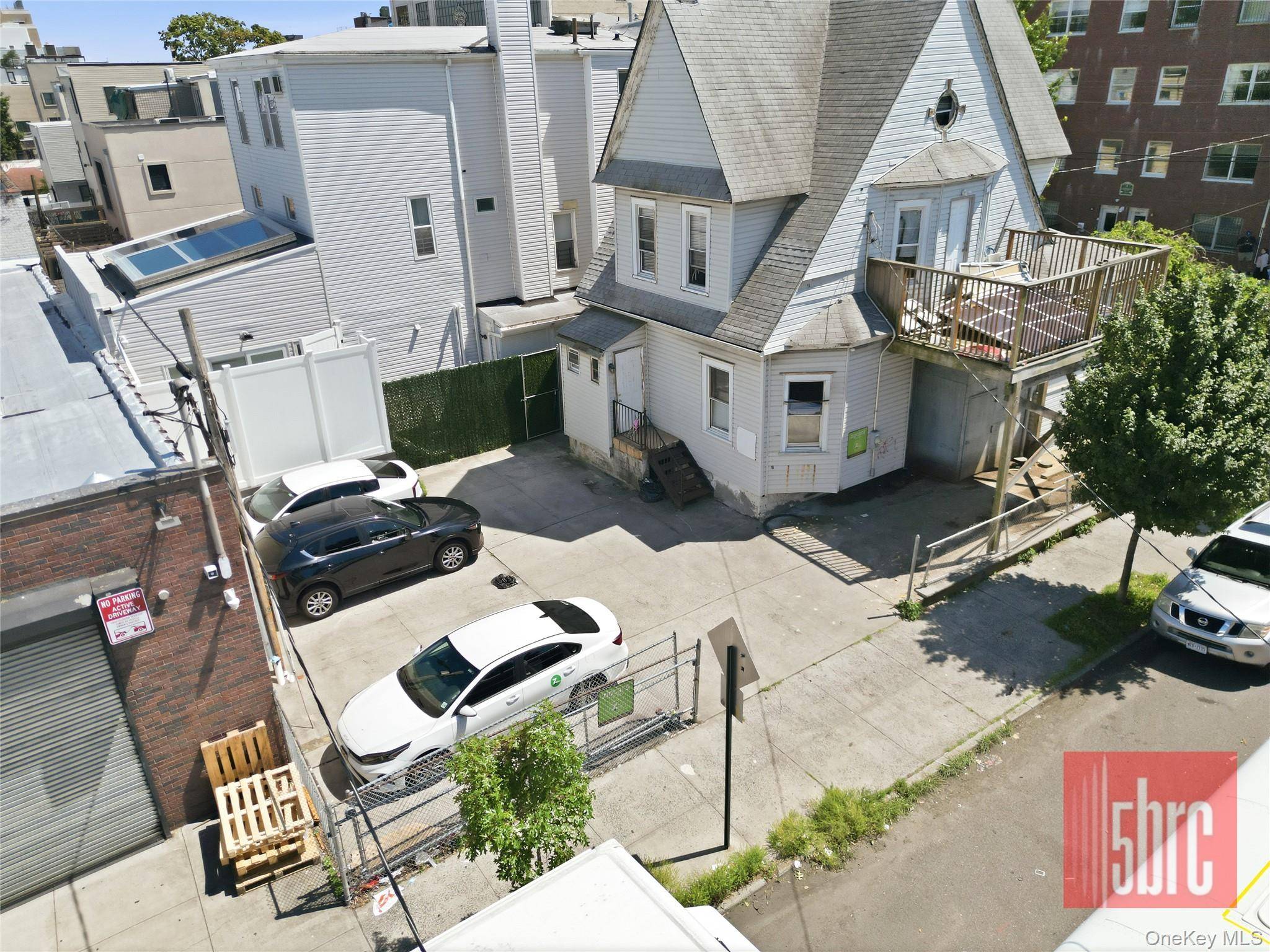 1201 37th ST, Brooklyn, NY 11218