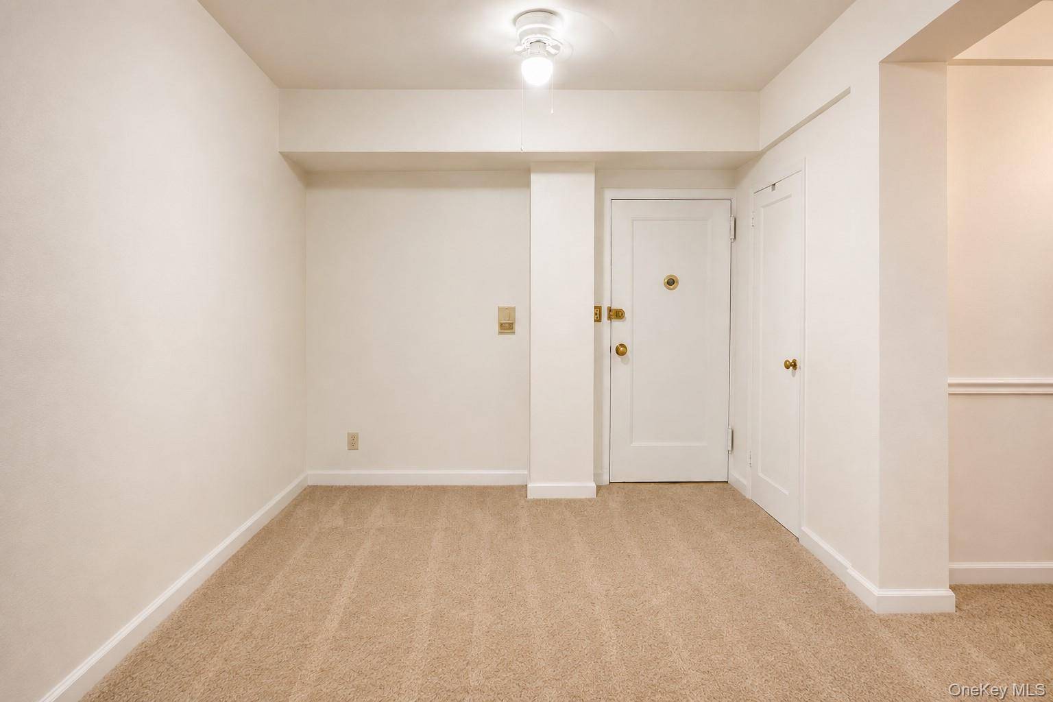 280 Collins AVE #3i, Fleetwood, NY 10552