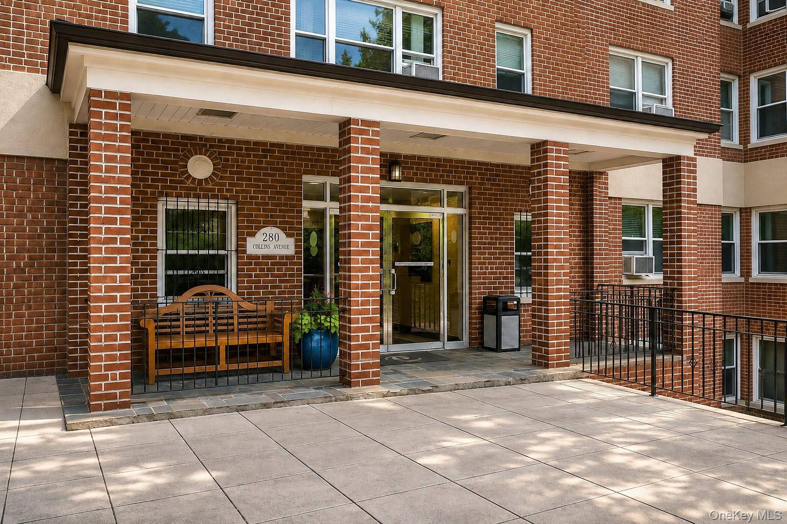 280 Collins AVE #3i, Fleetwood, NY 10552