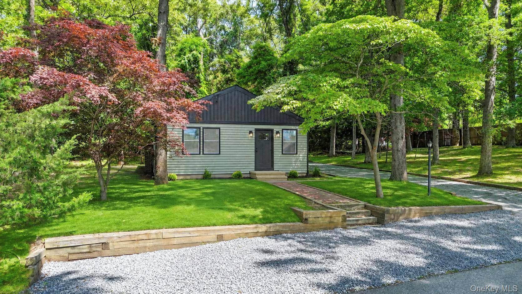 234 Lakeside TRL, Ridge, NY 11961