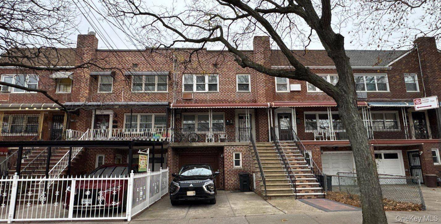 707 E 81st ST, Brooklyn, NY 11236