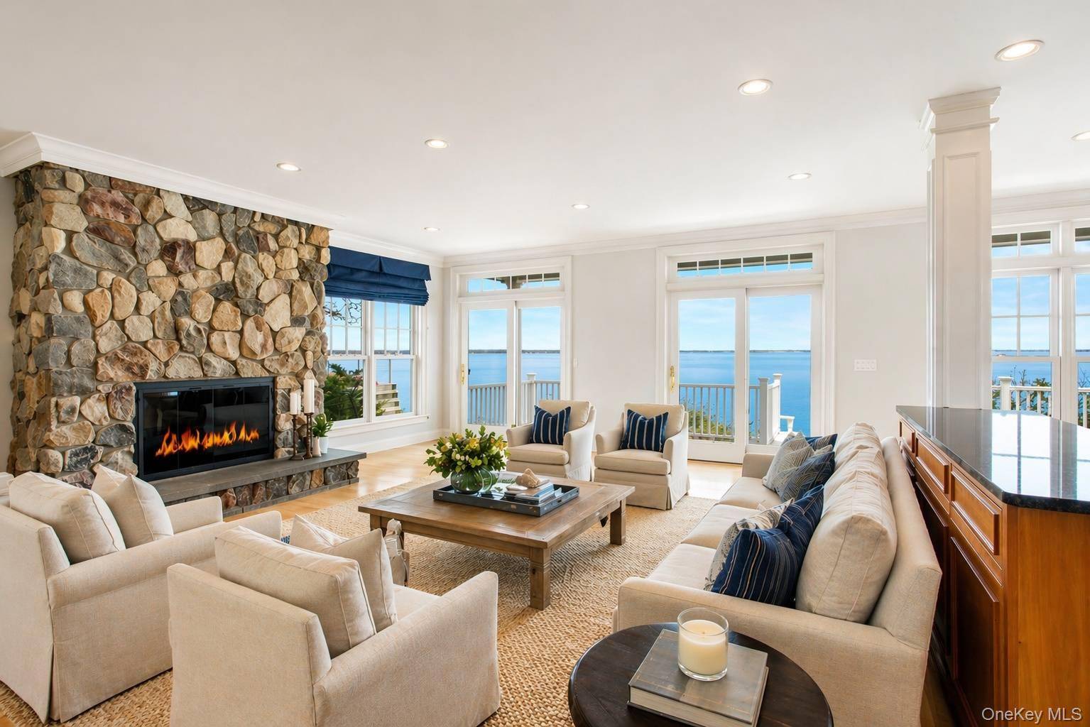 7225 Nassau Point RD, Cutchogue, NY 11935