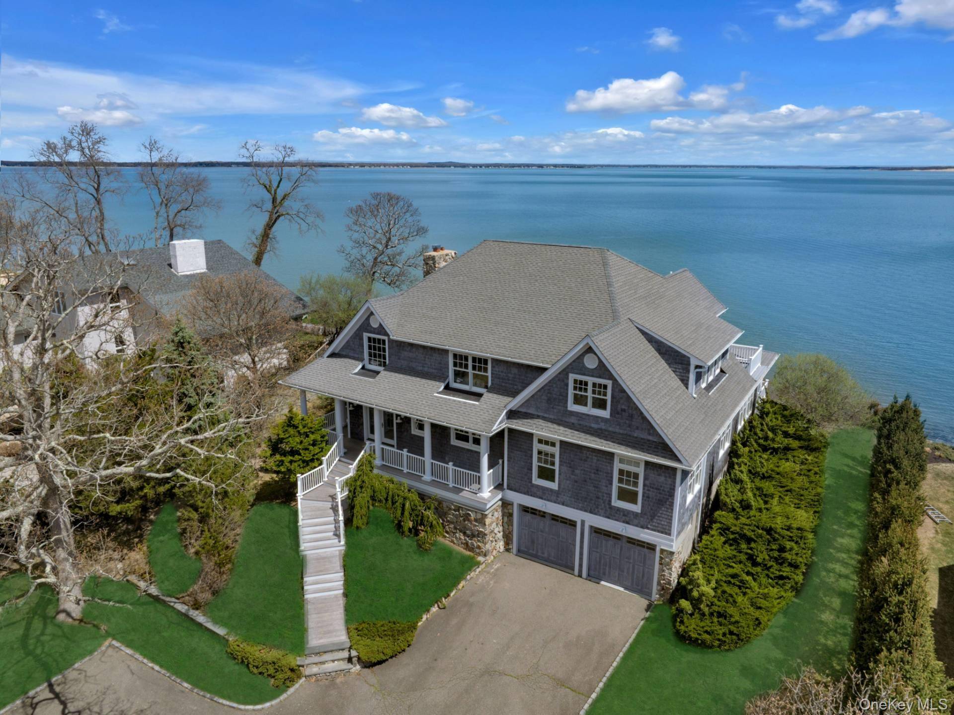 7225 Nassau Point RD, Cutchogue, NY 11935