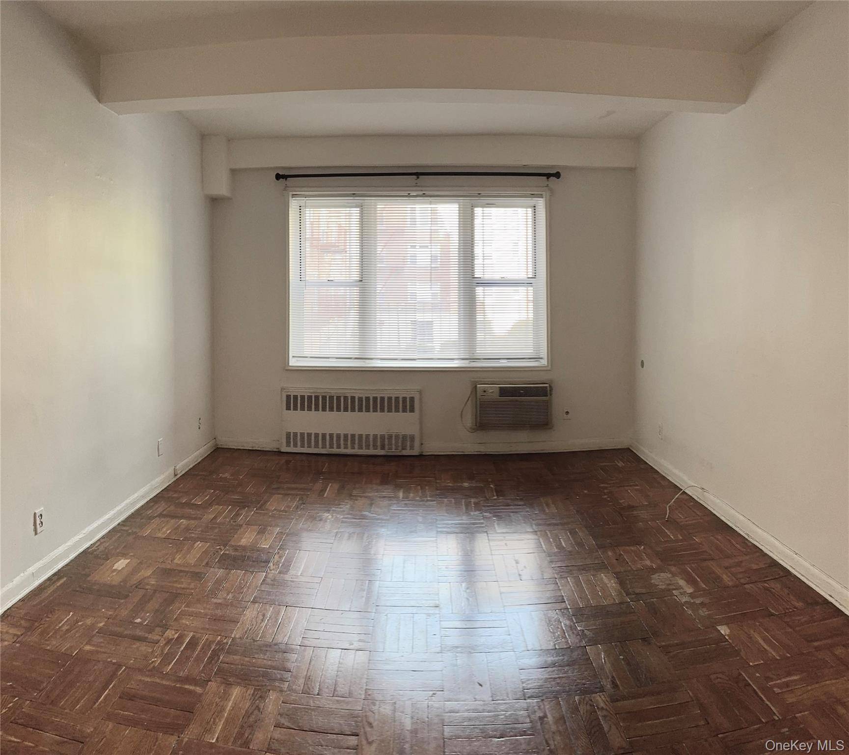 2 Sadore LN #1R, Yonkers, NY 10710