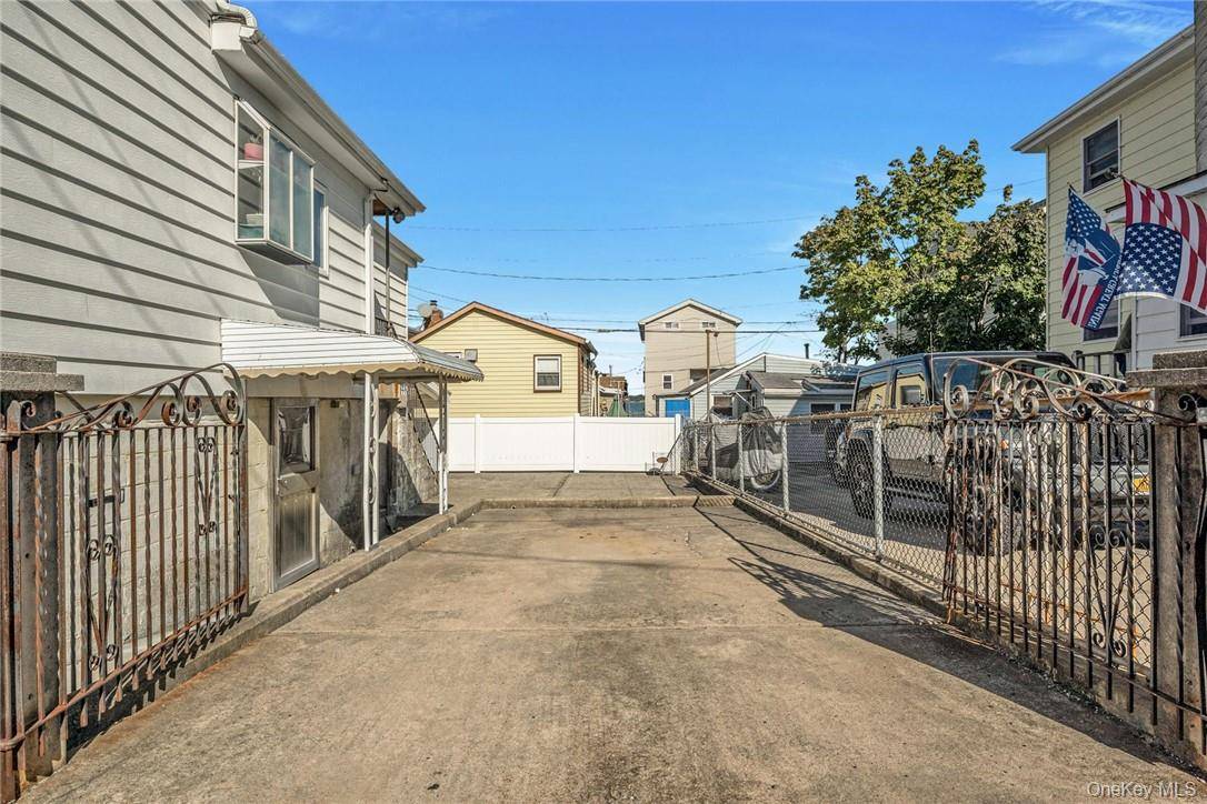 65C Edgewater PARK #C, Bronx, NY 10465