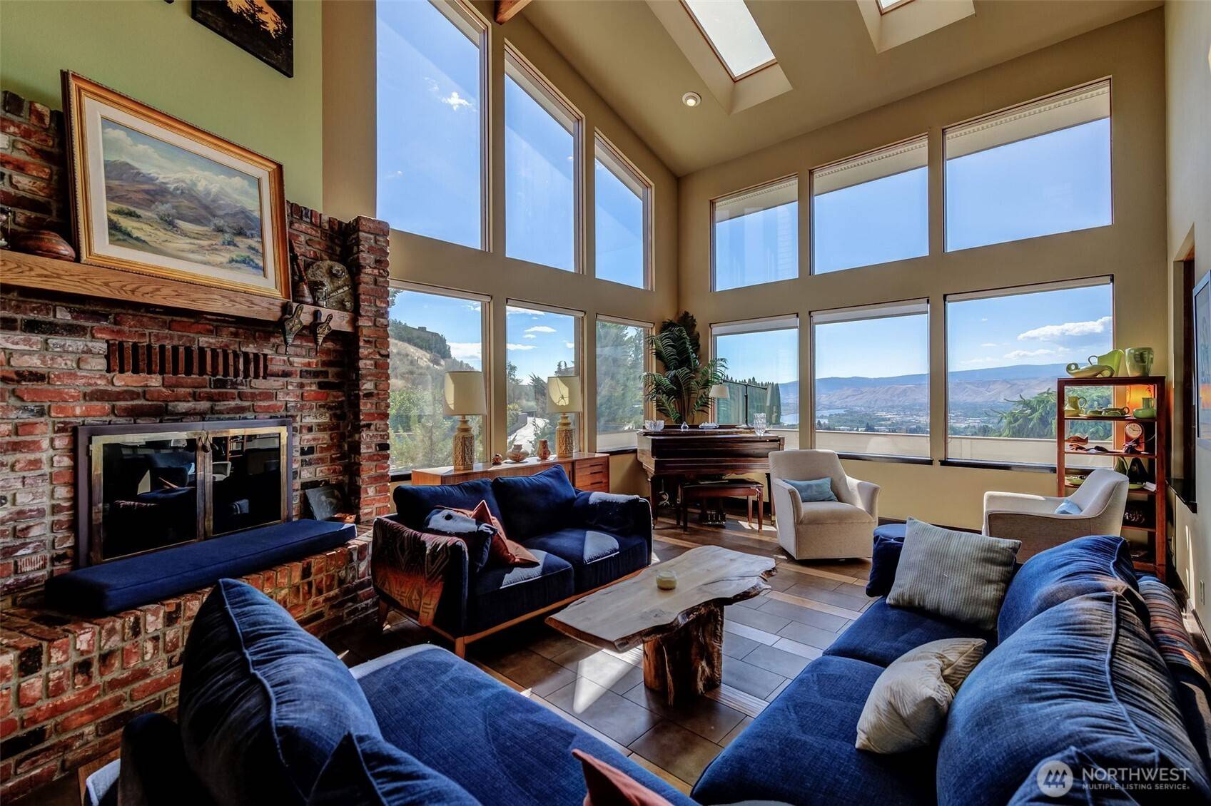 3808 School ST, Wenatchee, WA 98801