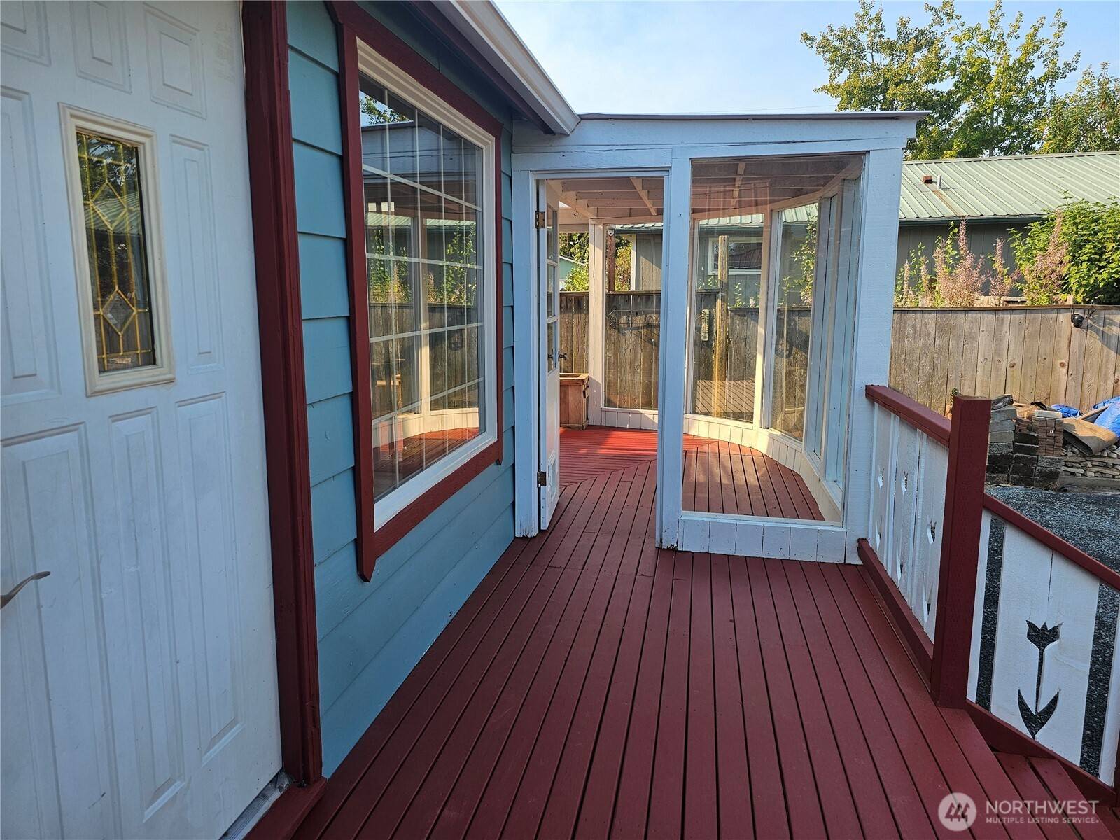607 S H ST, Port Angeles, WA 98363