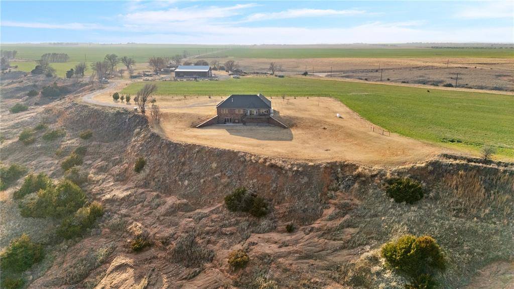 92992 N 2450 RD, Thomas, OK 73669