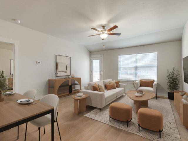 1617 Highland LOOP, Guthrie, OK 73044