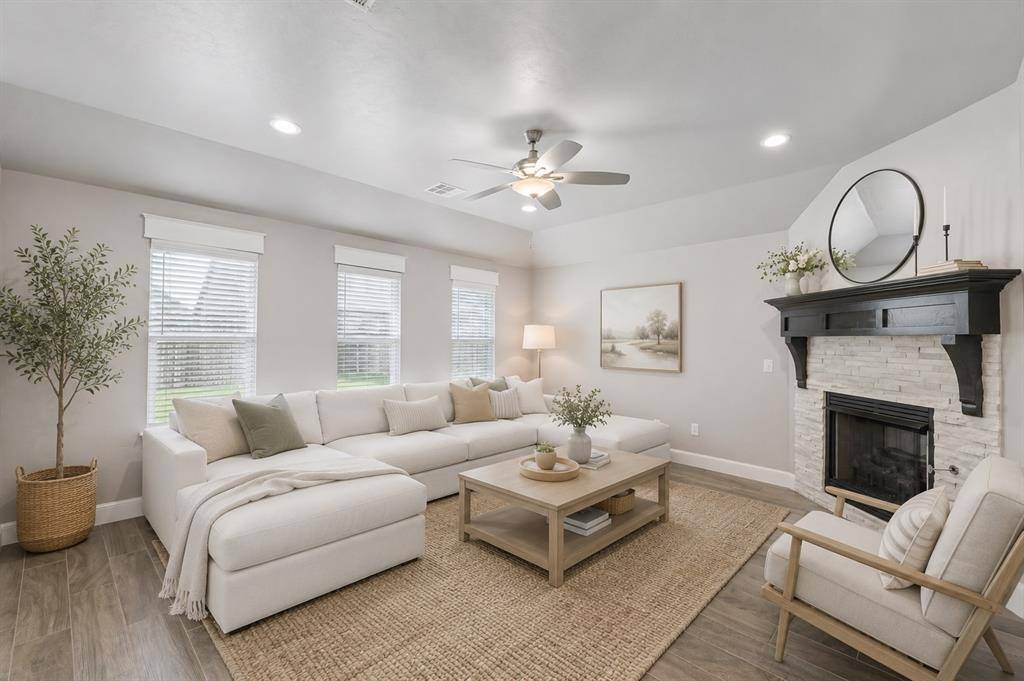 8209 NW 151st TER, Edmond, OK 73013