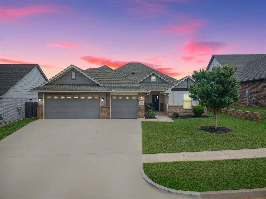 8209 NW 151st TER, Edmond, OK 73013