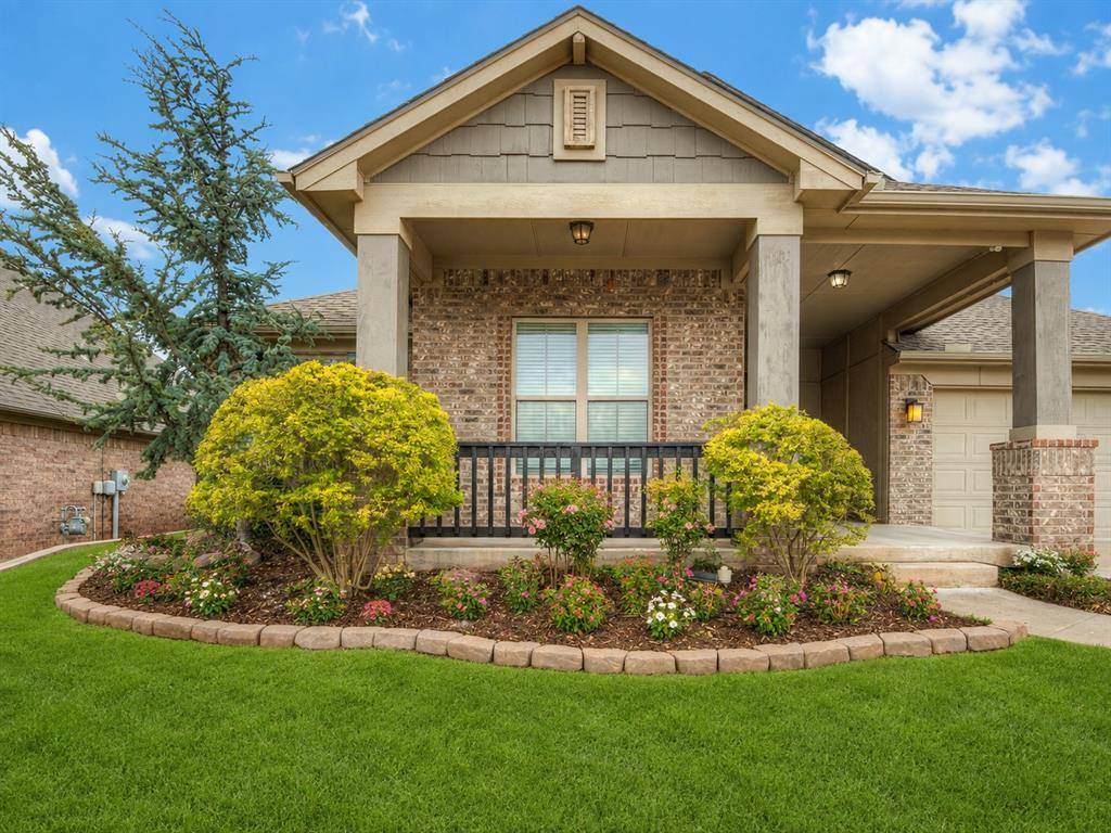 3815 Painted Bird LN, Norman, OK 73071