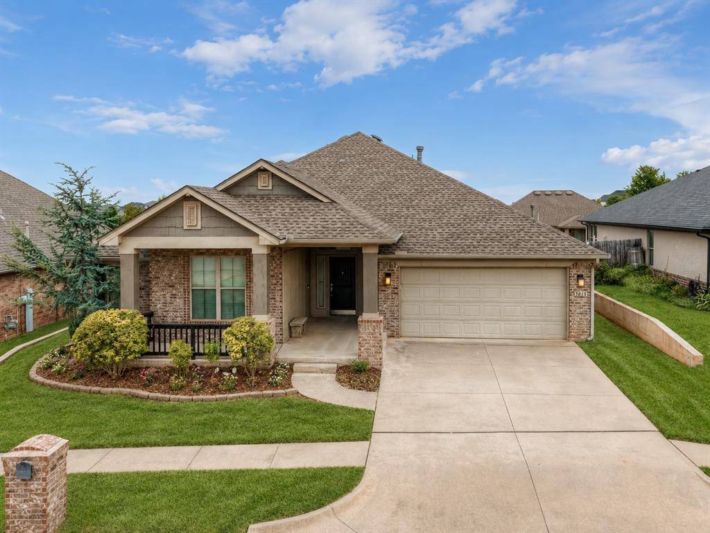 3815 Painted Bird LN, Norman, OK 73071
