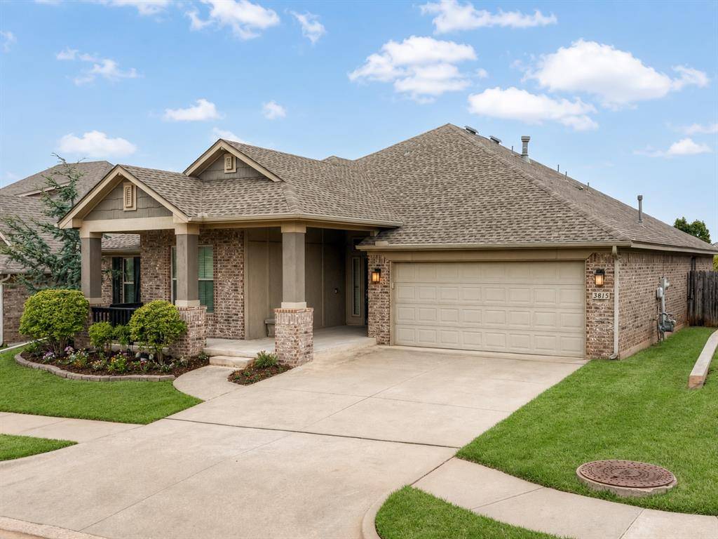 3815 Painted Bird LN, Norman, OK 73071