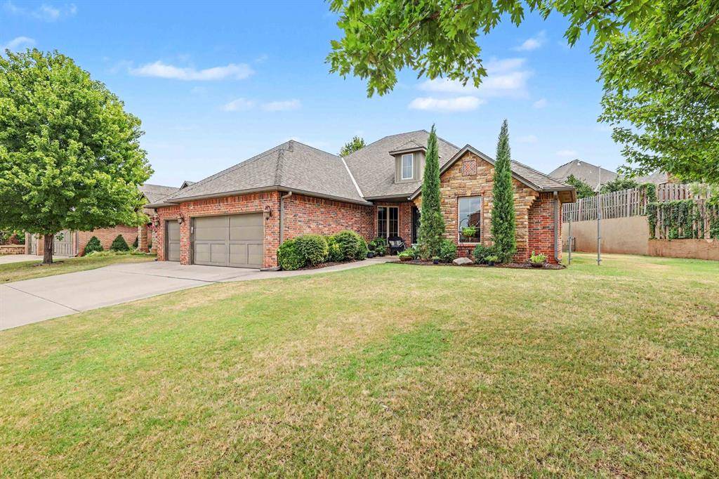 3124 Spyglass Hill RD, Edmond, OK 73034