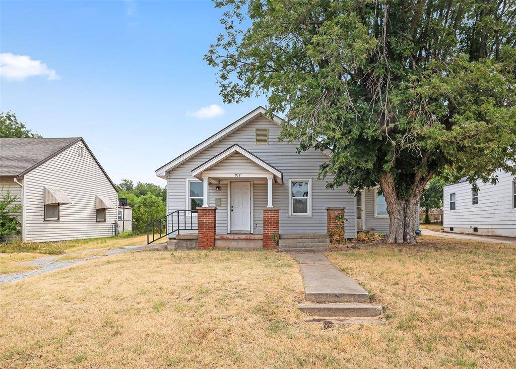 917 S Reno AVE, El Reno, OK 73036