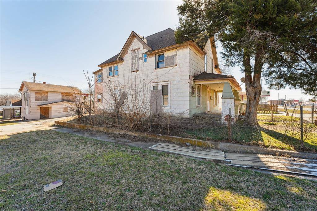 616 N Choctaw AVE, El Reno, OK 73036