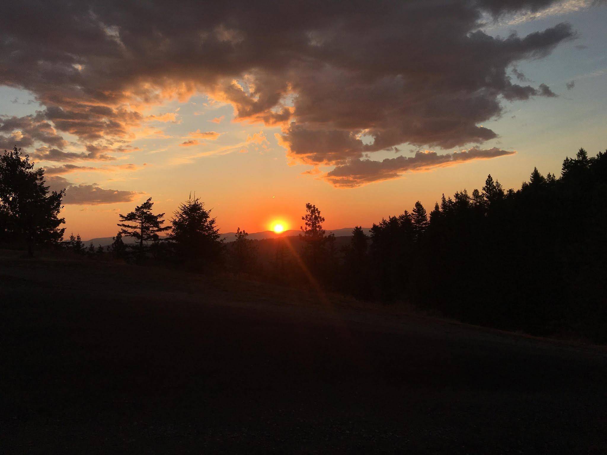 17405 E Rocky Top Ln, Spokane, WA 99217