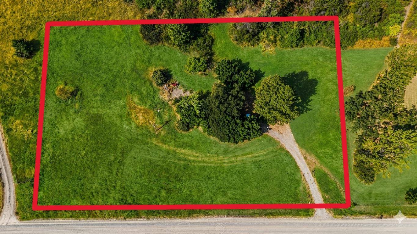 29411 N Dunn Rd, Chattaroy, WA 99003