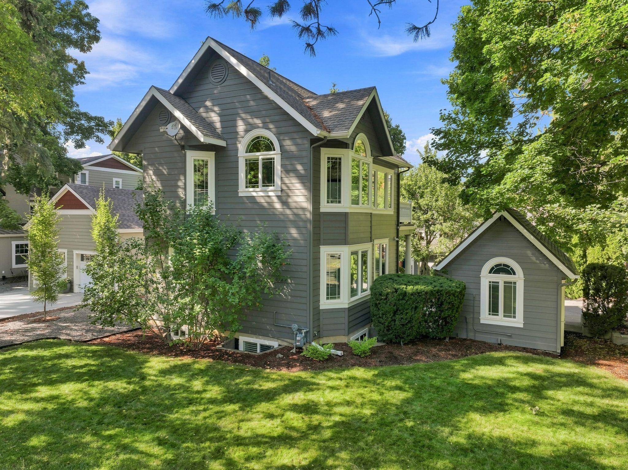1727 E 16TH Ave #1727 ½ E 16th, Spokane, WA 99203