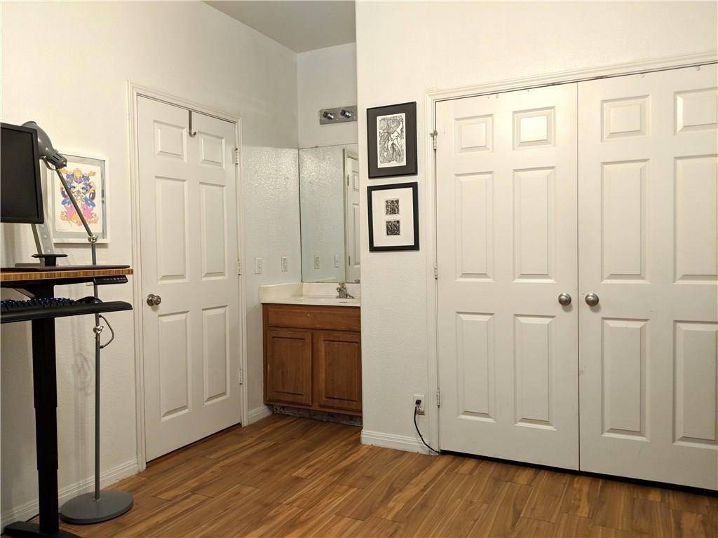 5501 Duval B ST #B, Austin, TX 78751