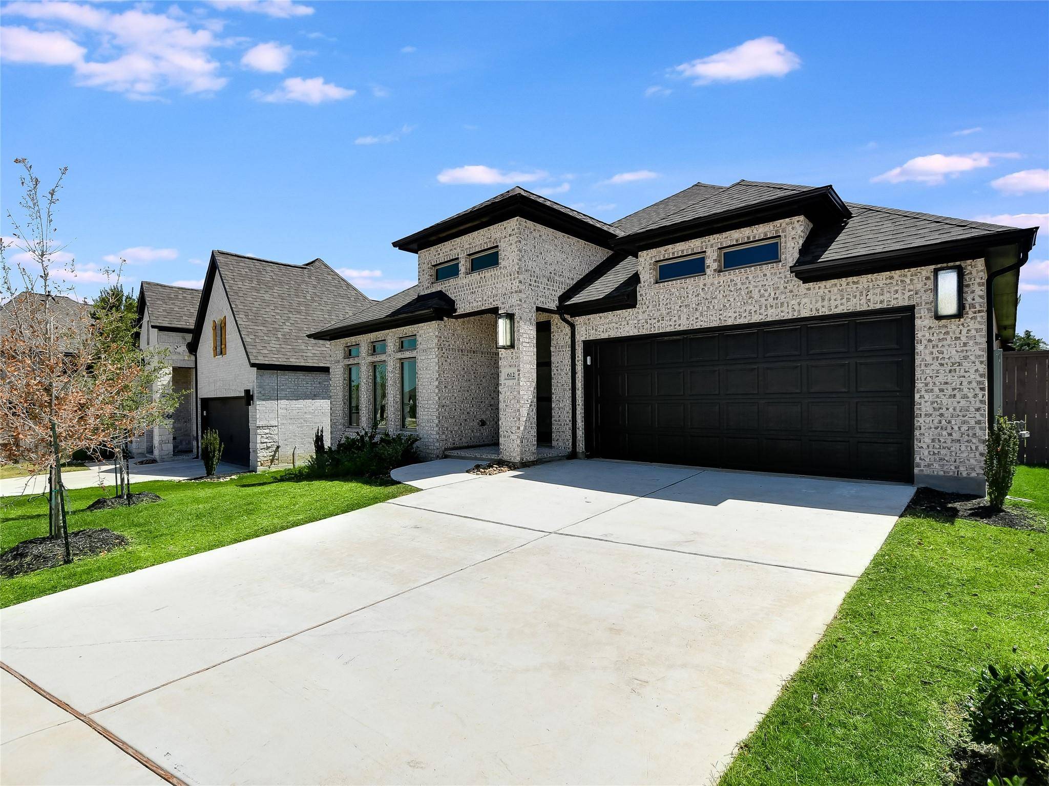 612 JEFFERSON DR, Kyle, TX 78640