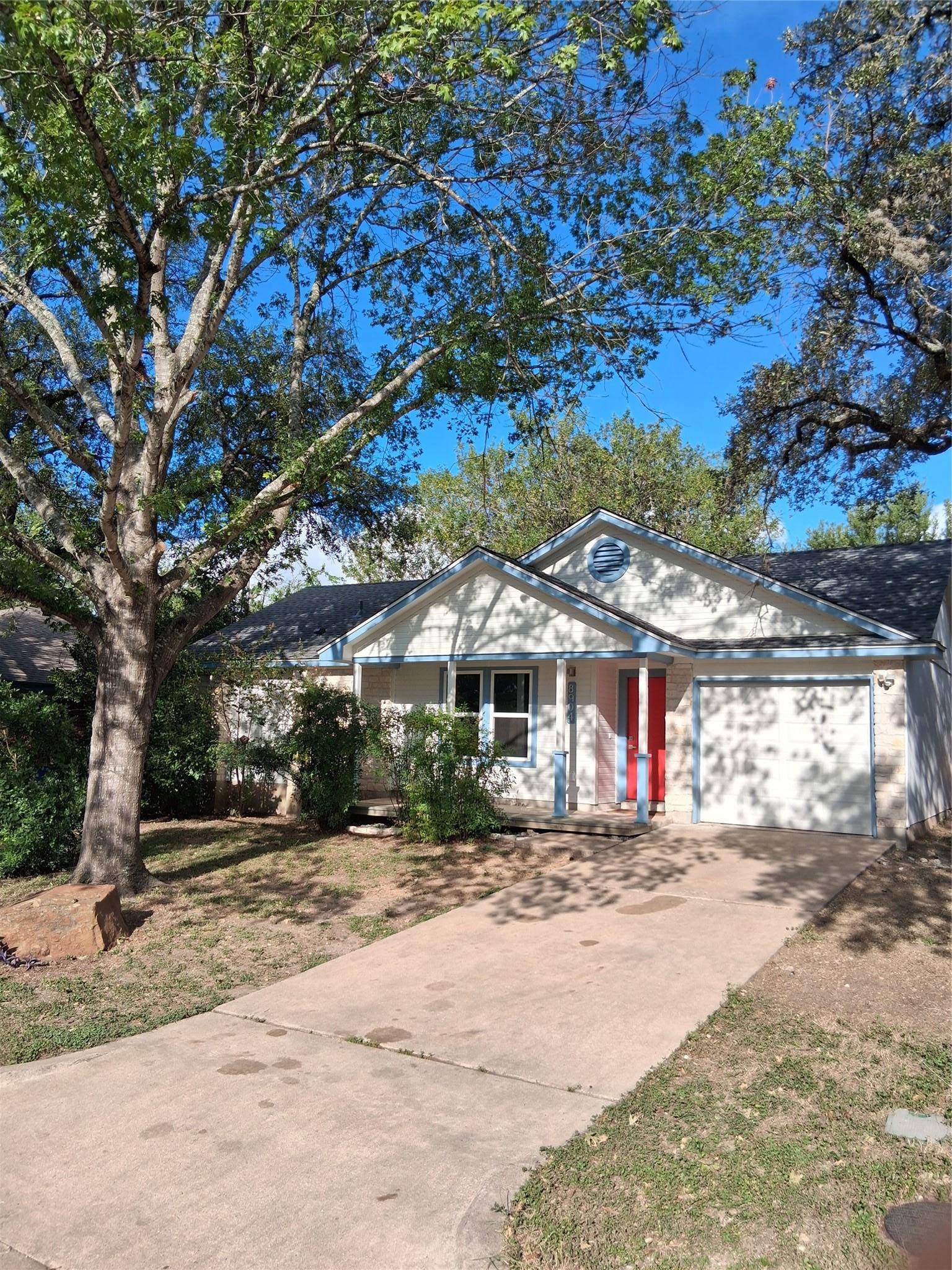 8904 Linton DR, Austin, TX 78748