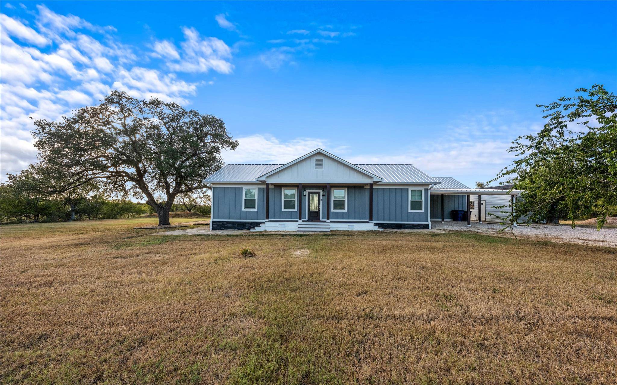 158 Goertz DR, Red Rock, TX 78662