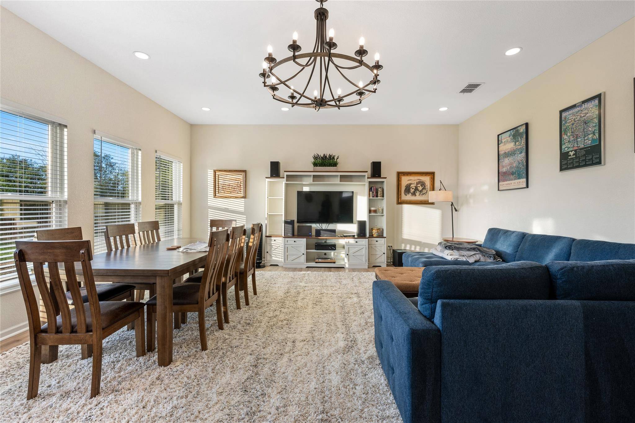 158 Goertz DR, Red Rock, TX 78662