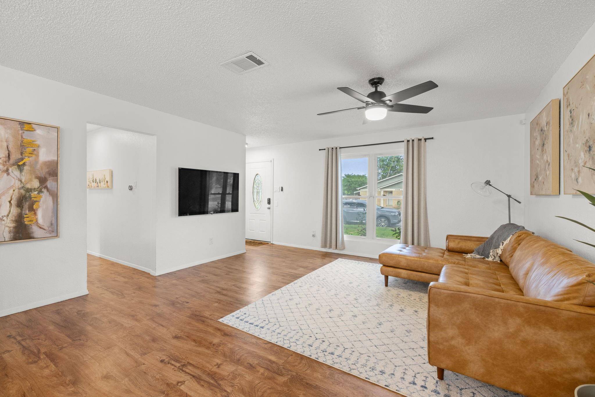 1908 Denfield DR, Round Rock, TX 78664