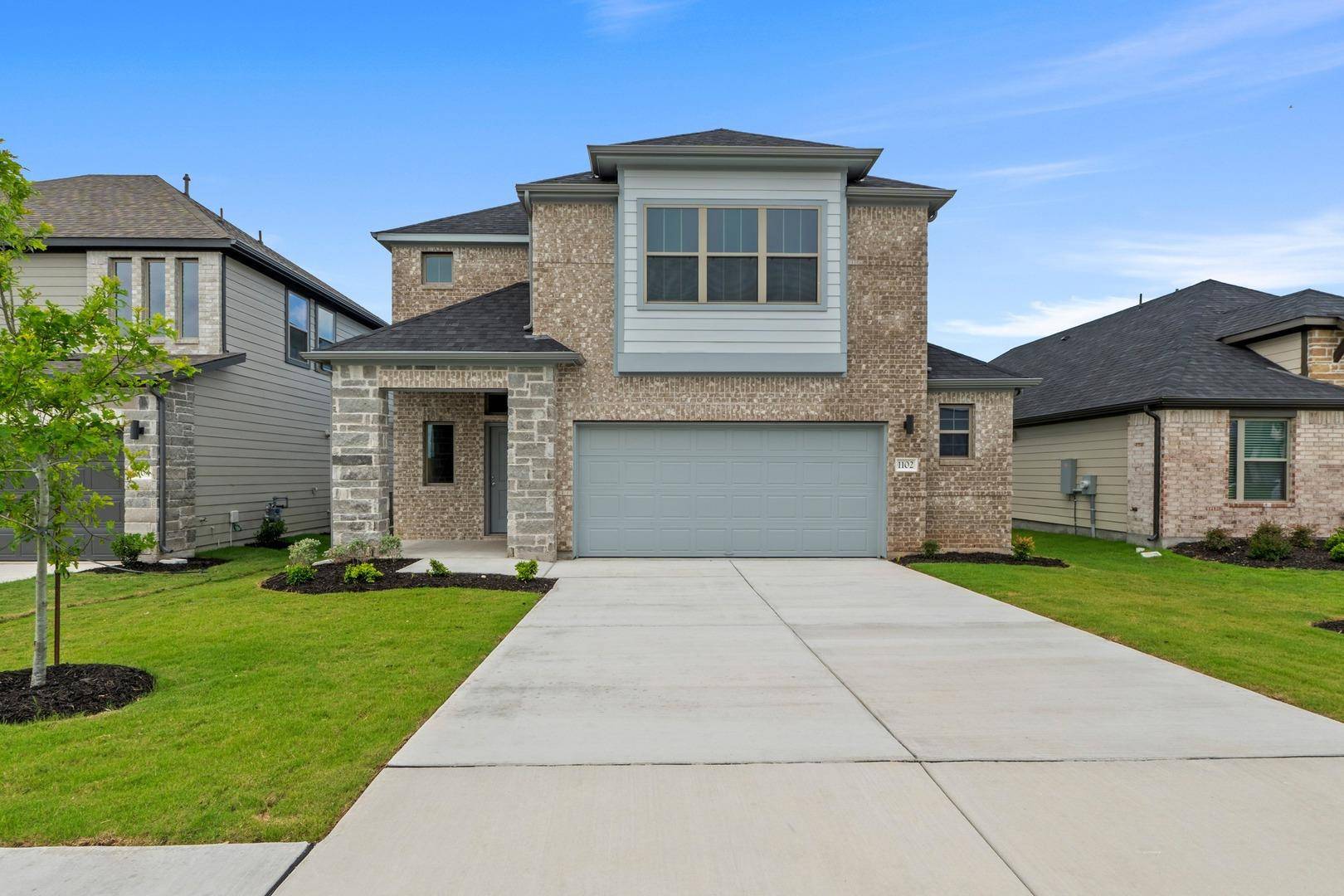 1102 Universal DR, Hutto, TX 78634