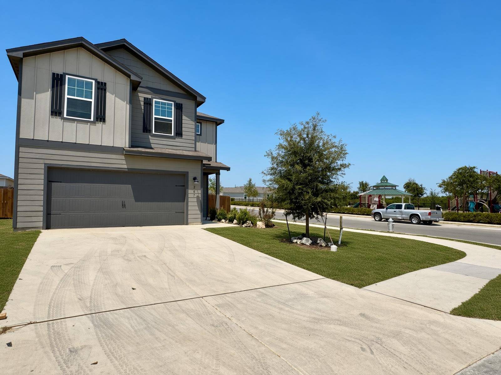 267 Surrey Oaks, Maxwell, TX 78656