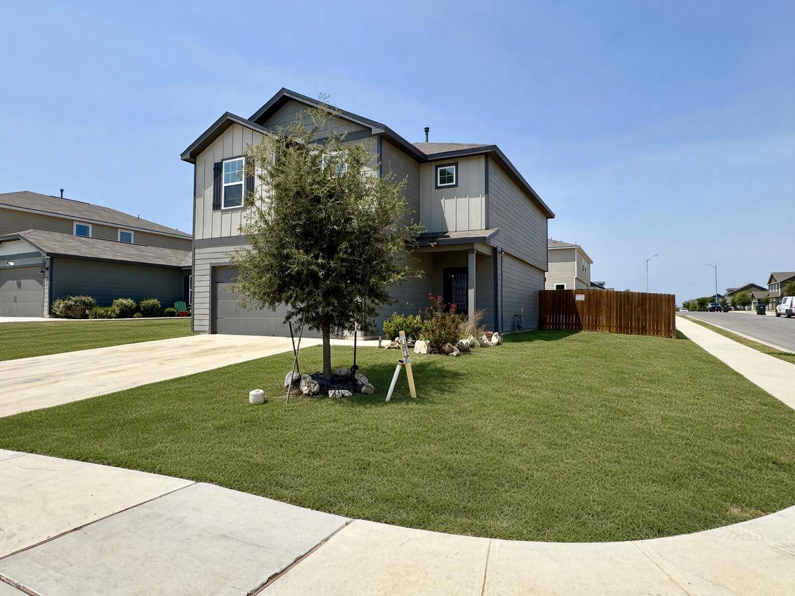 267 Surrey Oaks, Maxwell, TX 78656