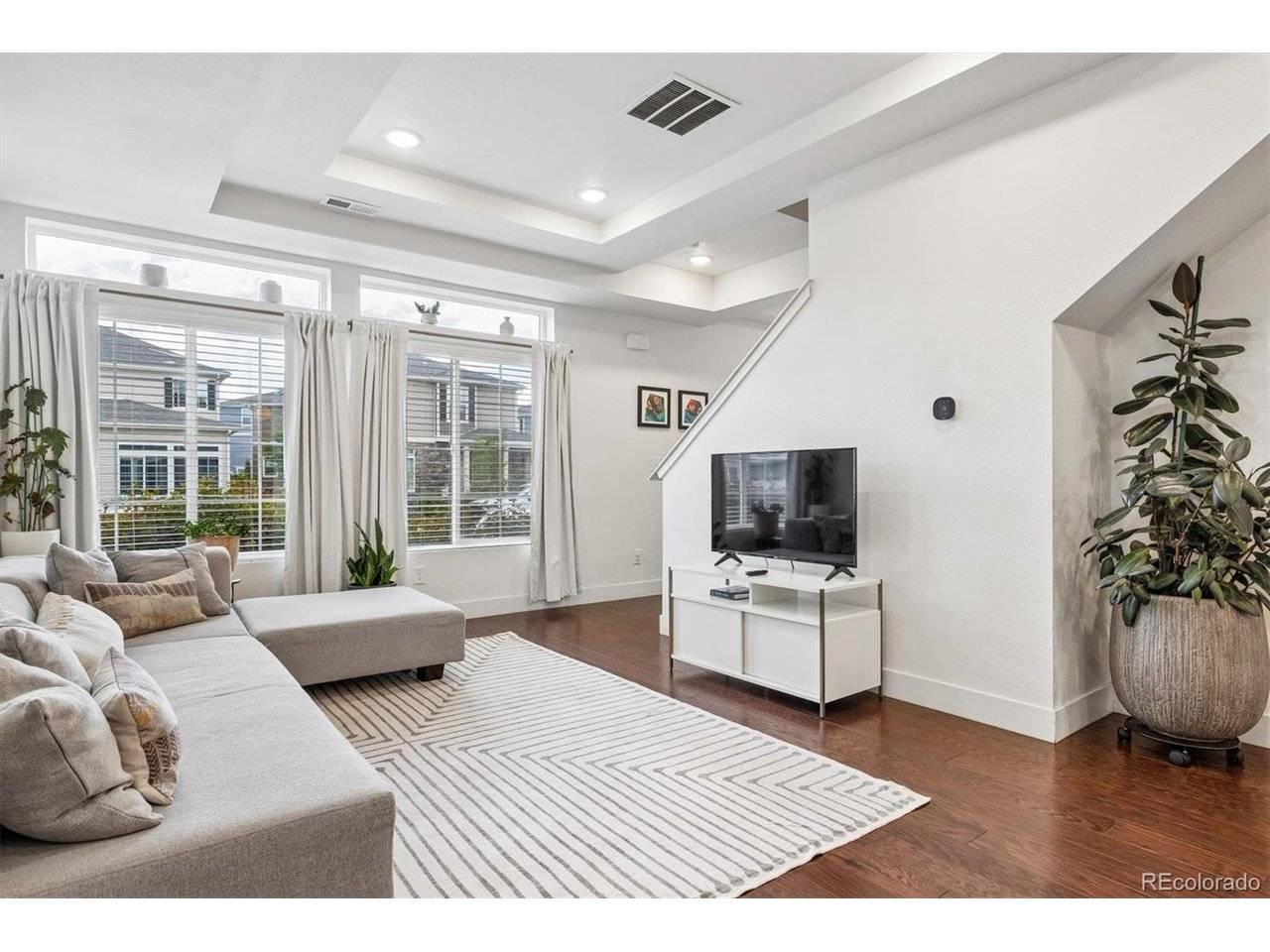 221 S Oak Hill, Aurora, CO 80018