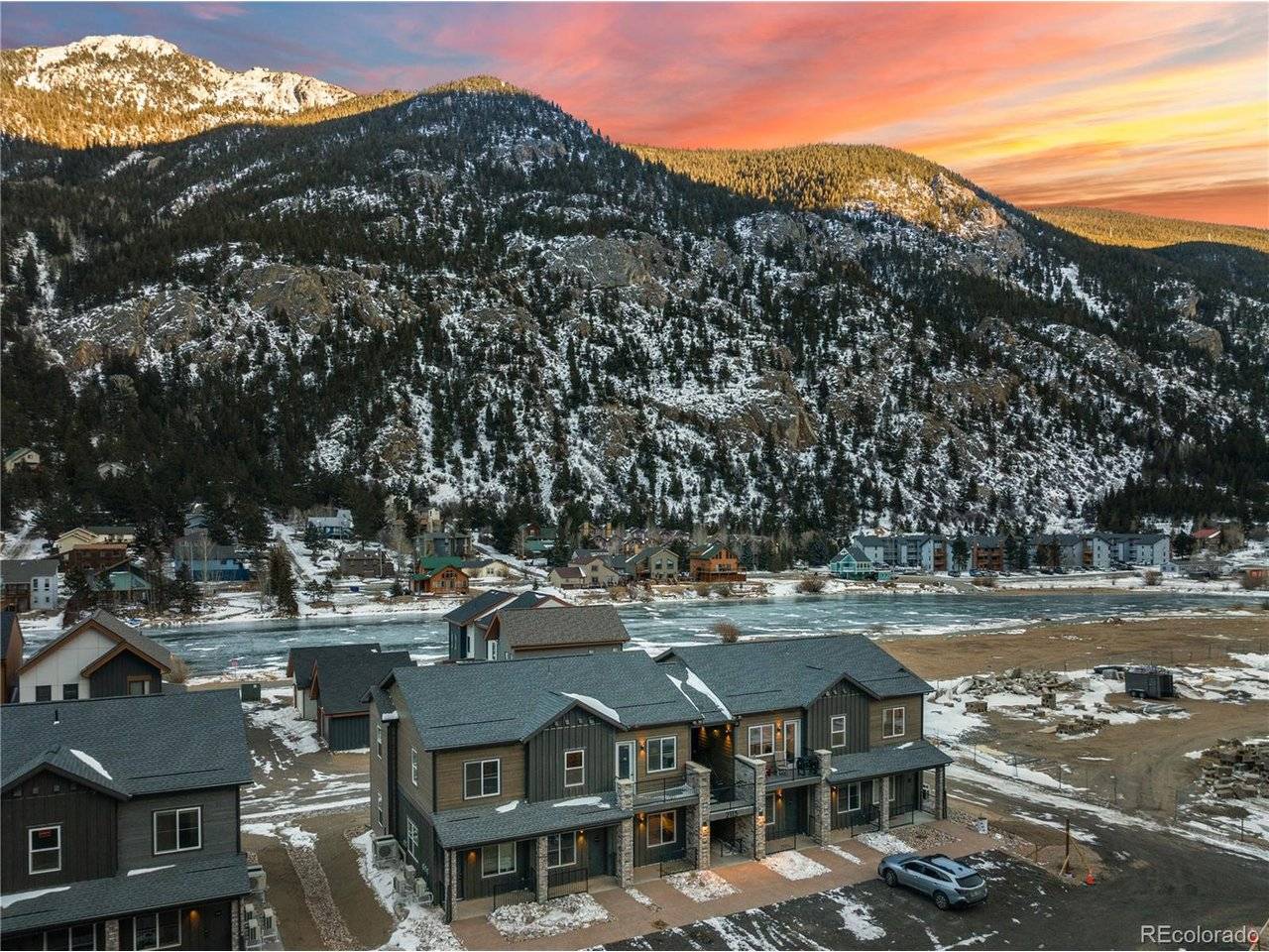 2115 Hummingbird #4-103, Georgetown, CO 80444