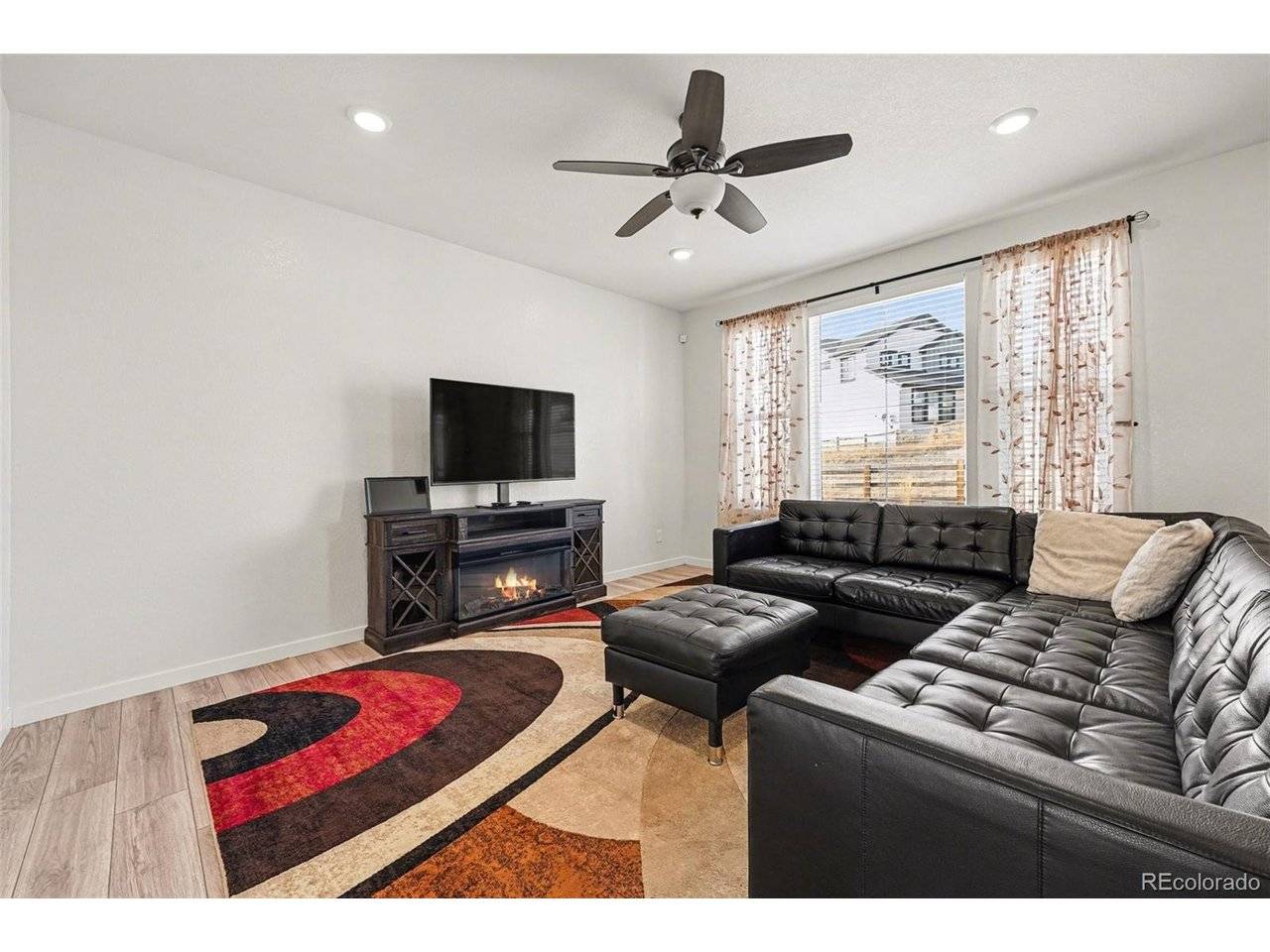 39149 Braxton, Elizabeth, CO 80107