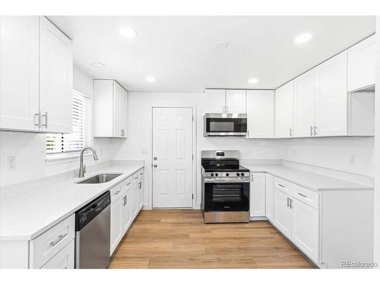 18805 E Napa, Aurora, CO 80013