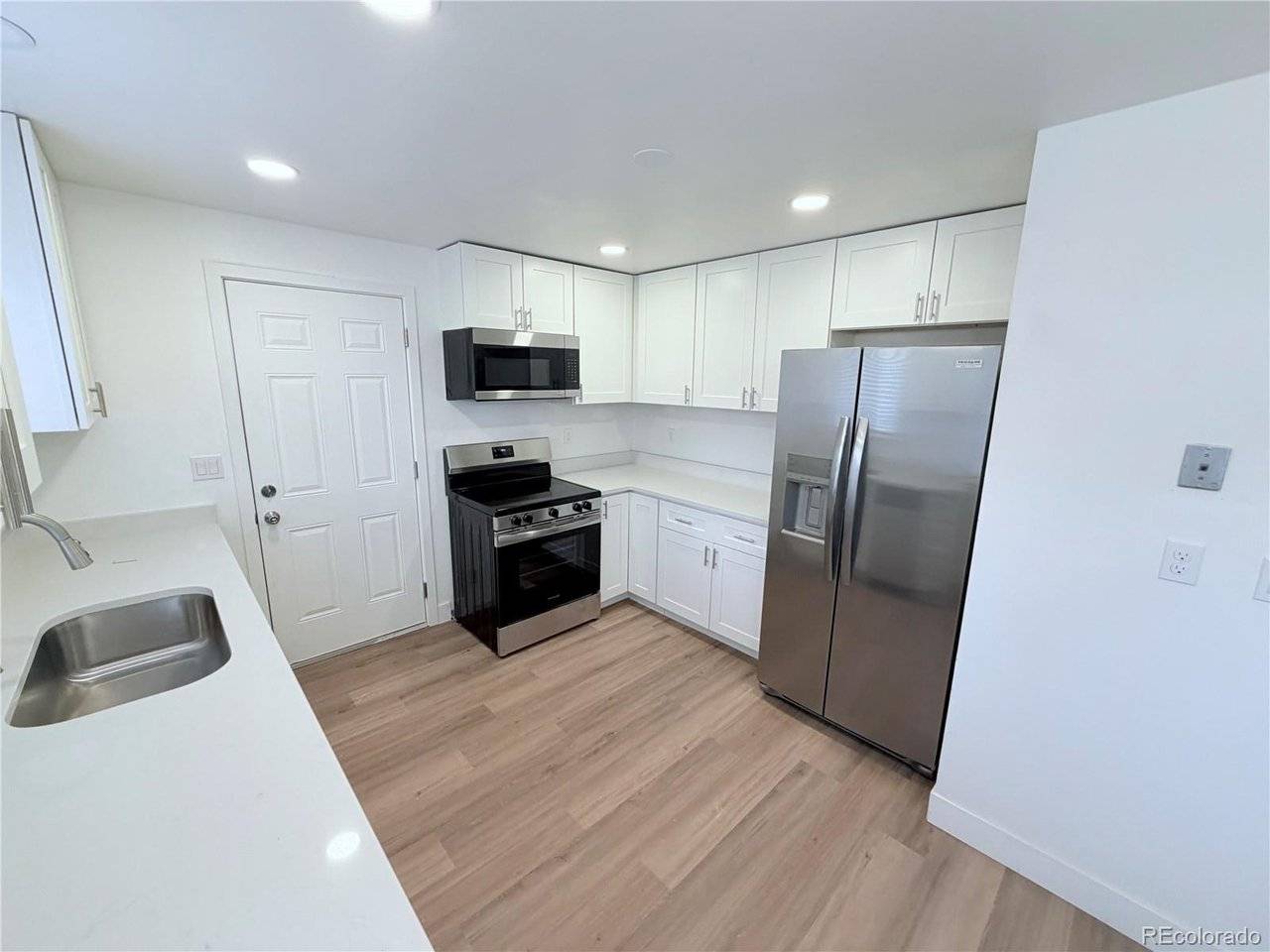 18805 E Napa, Aurora, CO 80013