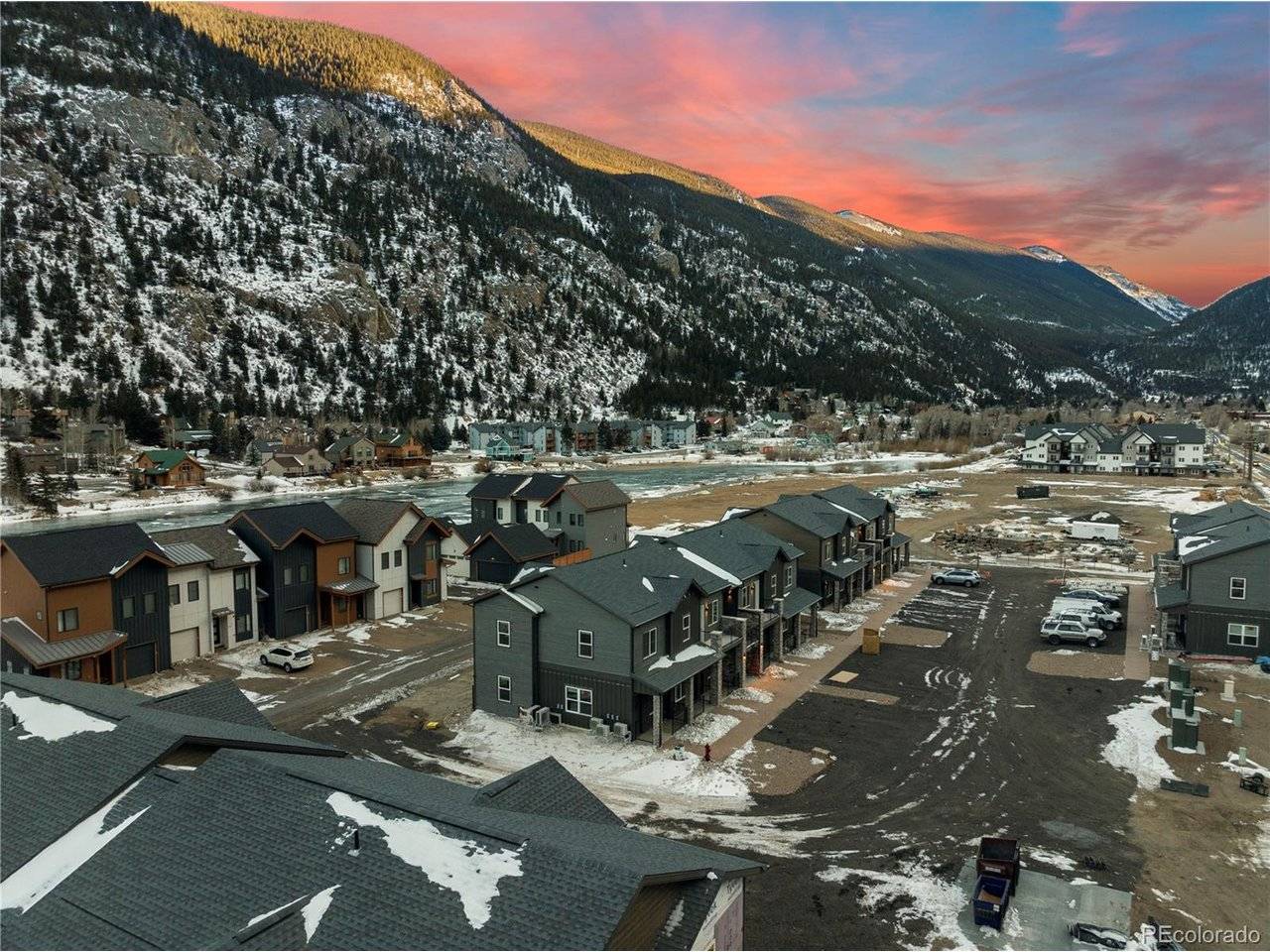 2121 Hummingbird #3-204, Georgetown, CO 80444