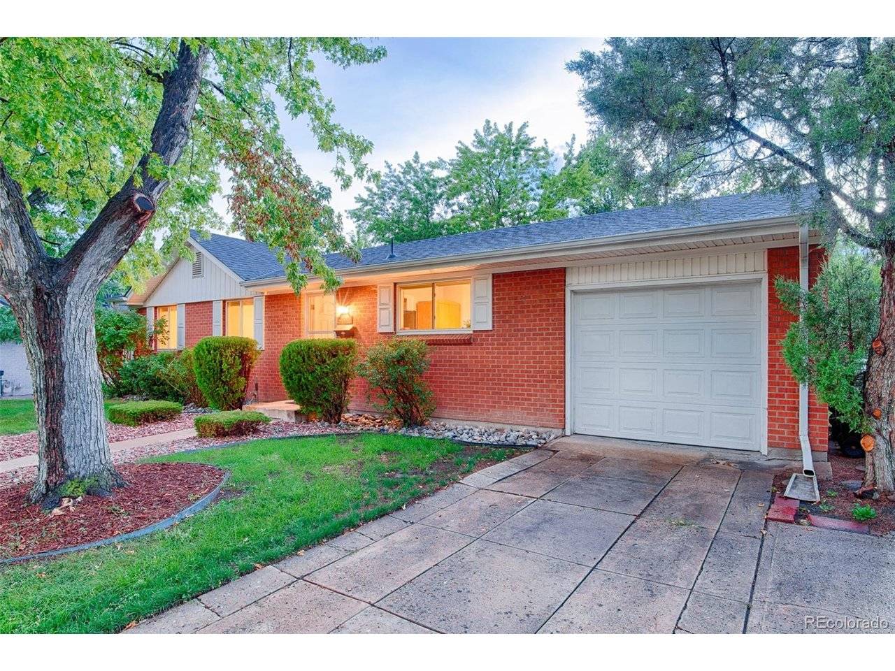 681 S Holly, Denver, CO 80246