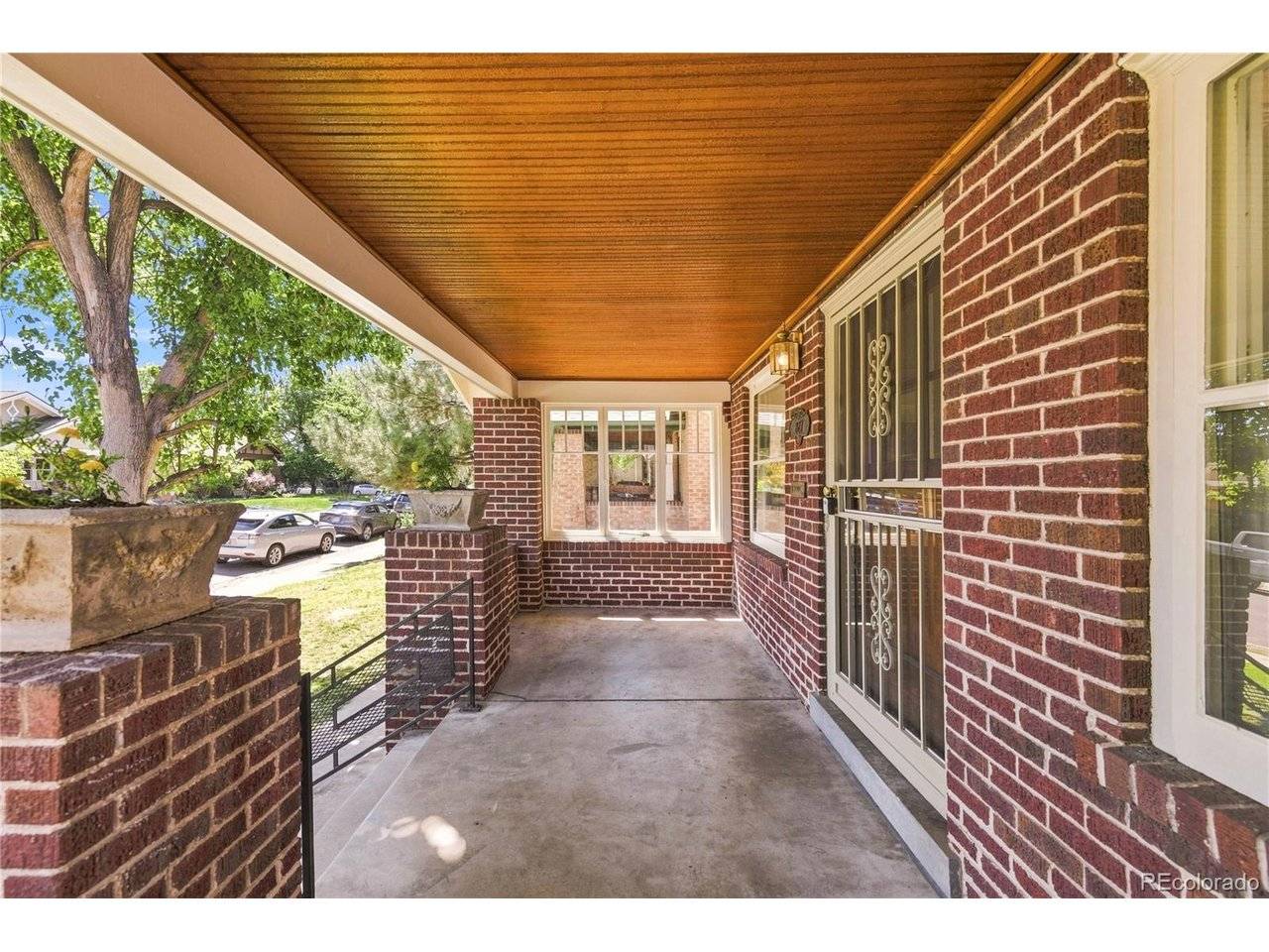827 Harrison, Denver, CO 80206